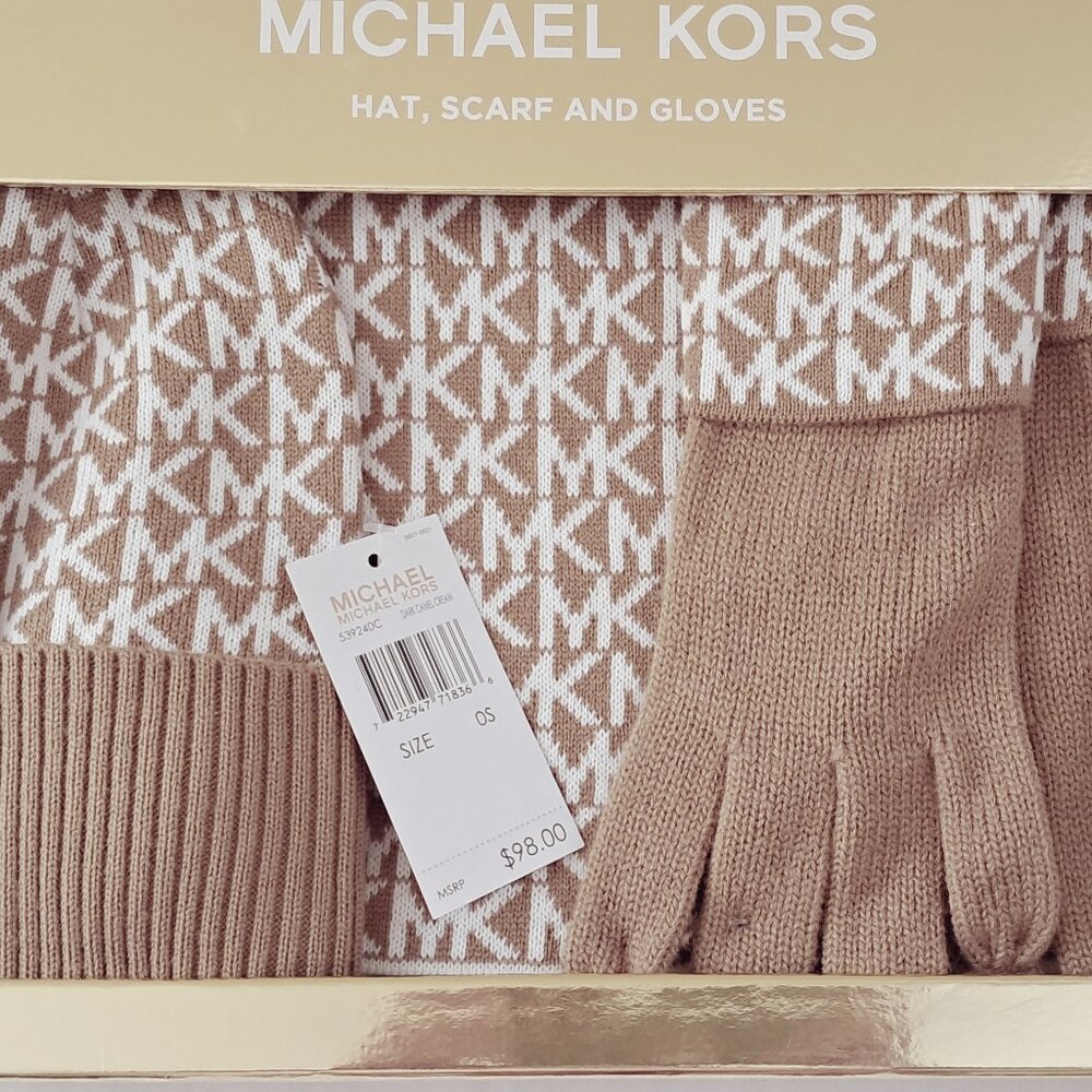 Michael Kors Hat, Scarf and Gloves Set. BNWT